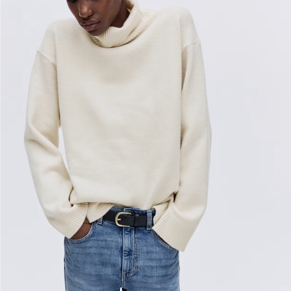 H&M Cream Turtleneck Sweater